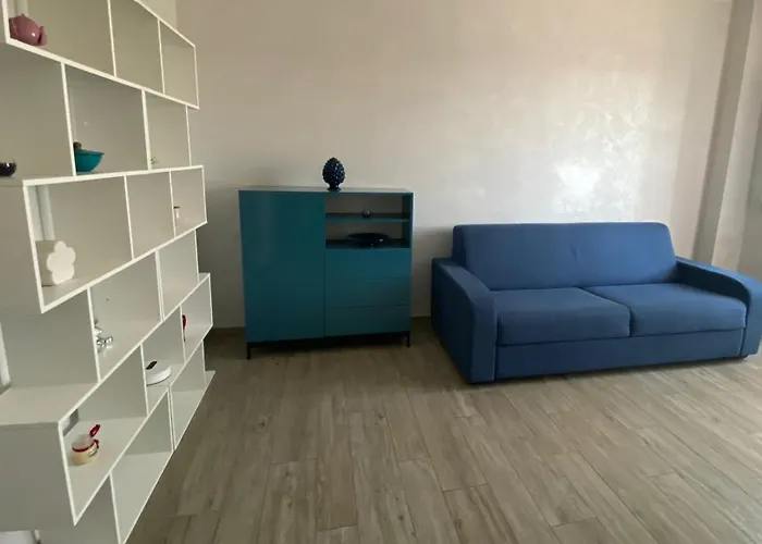 Lola'S House